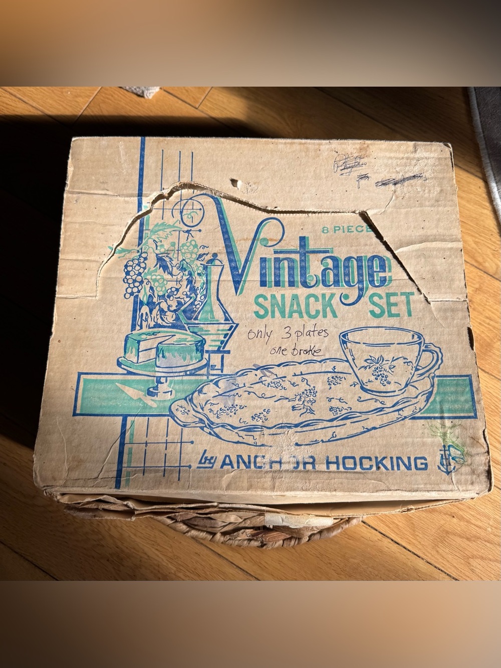 🍑2/$30🍑 Vintage Anchor Hocking Snack Set - Missing One Plate